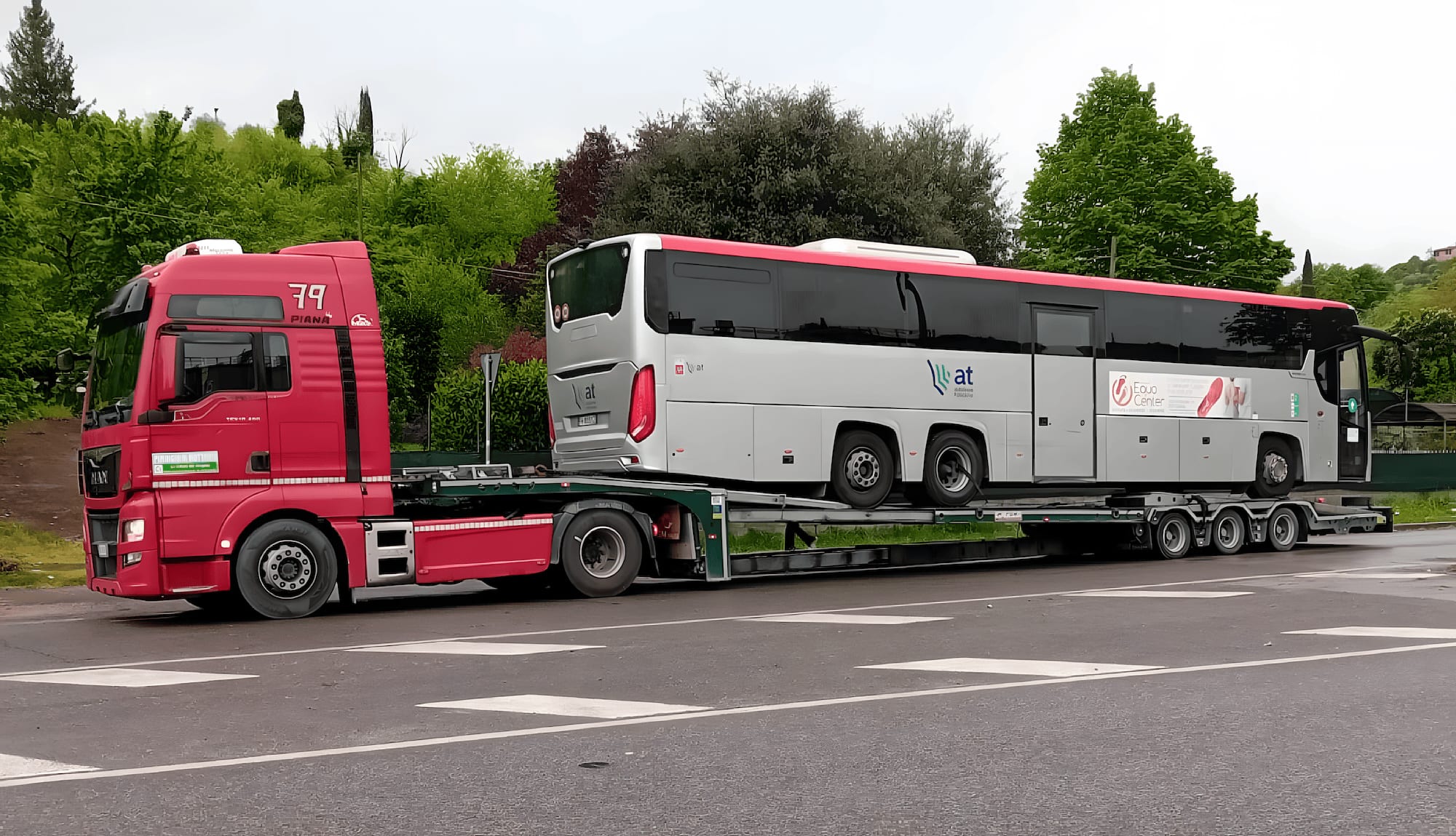 Carrellone per trasporti eccezionali